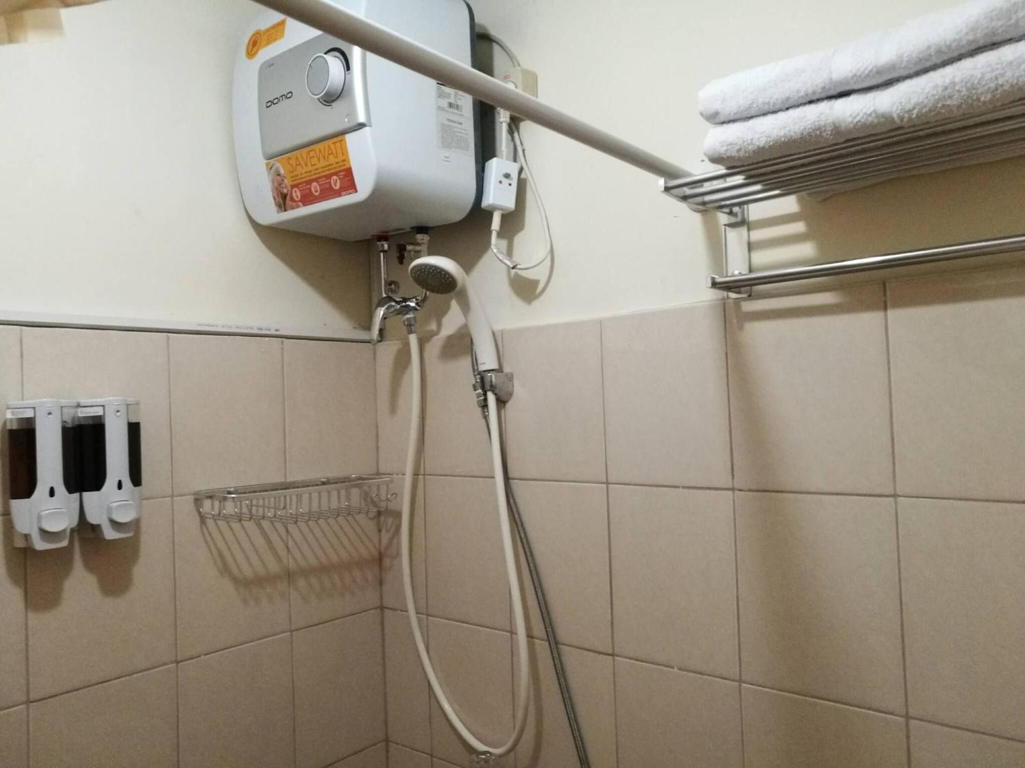 Pleasant Tifolia Studio Cozy Room In Kelapa Gading Appartement Jakarta